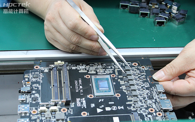 【工控科普】一片主板可以有多少路CPU？(圖1)